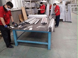 青岛某高铁车厢焊接厂家选择焊本铝板点焊机